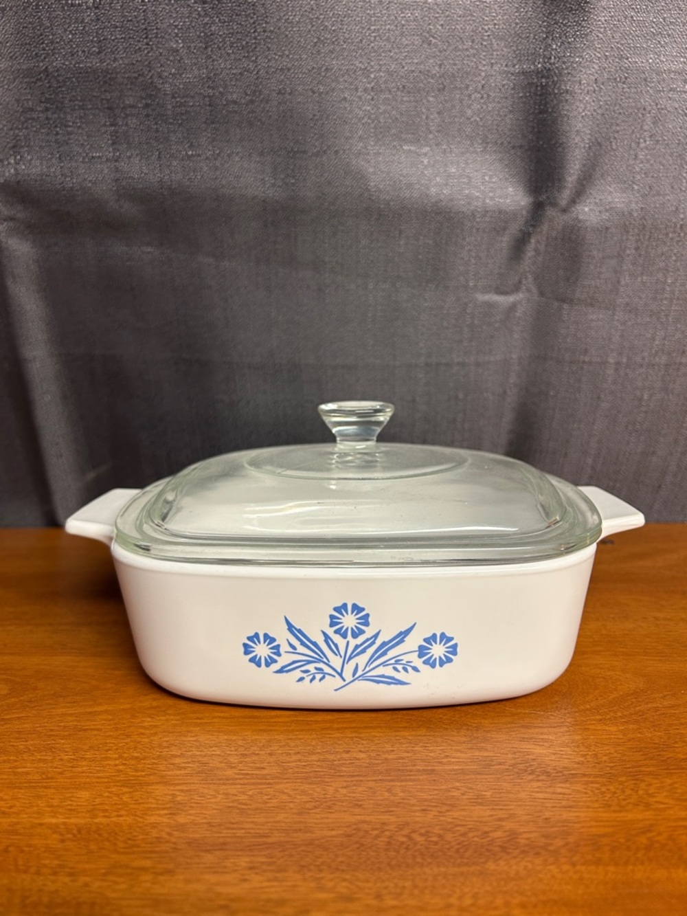 Vintage Corningware Blue Cornflower Casserole Dish 1 QT and Lid.